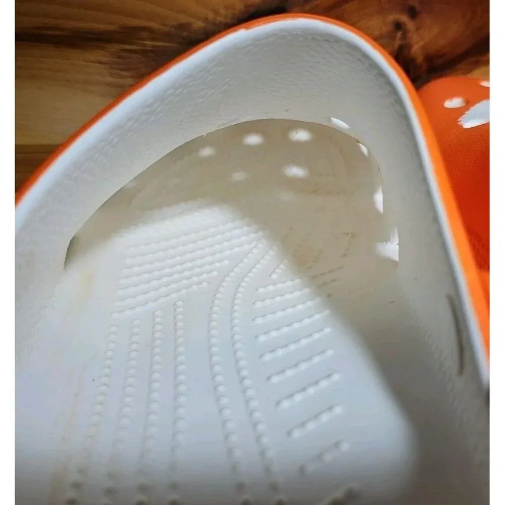Clemson University Crocs Men's 11 Classic Tigers Clogs Shoes Orange